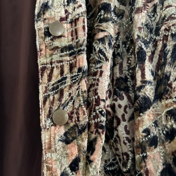 Multiples Velvet-Like Jacket, size large - Picture 7 of 10